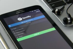 how to get Spotify Premium for free
